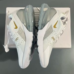 Nike Air Max 270 Women's Size White Metallic Gold Size 8